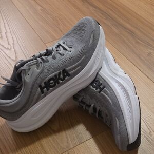 Men's Hoka Bondi 9 Size 12, Grey, Minor Flaw